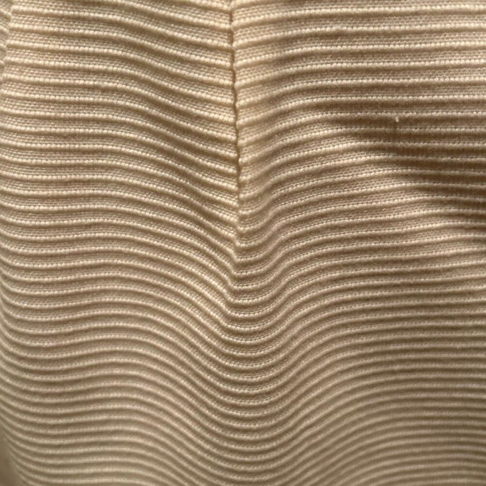 Yves Saint Laurent Size 38 Ribbed Pencil Skirt Cream Neutral Quiet Luxury Simple - Picture 6 of 11